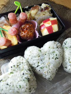 彼弁☆ハートdeおにぎり-レシピのメイン写真