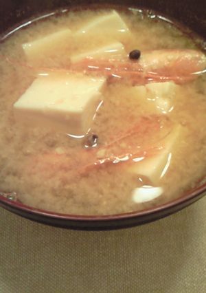 有頭エビのお刺身⇒頭はお味噌汁に-レシピのメイン写真
