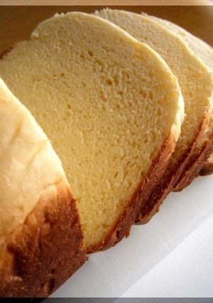 ほんのりチーズ…のホテル食パン-レシピのメイン写真