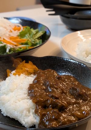 牛すじと玉ねぎだけのシンプル牛すじカレー-レシピのメイン写真