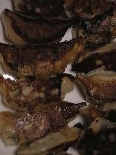 皮も手作りギョーザだよ!!-レシピのメイン写真