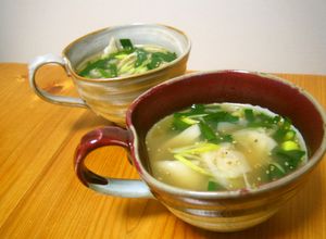 簡単☆中華スープ（ワンタン皮入り）-レシピのメイン写真
