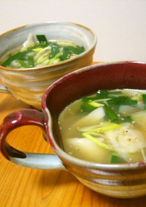 簡単☆中華スープ（ワンタン皮入り）-レシピのメイン写真
