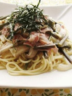 わらびの和風パスタ (バター醤油風味)-レシピのメイン写真
