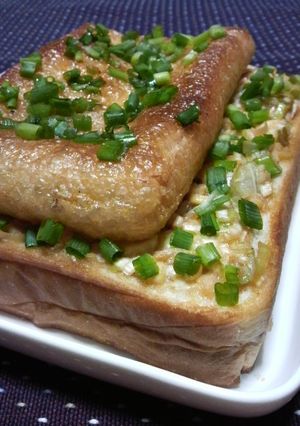 こんがりカリサクお揚げのっけ葱葱トースト-レシピのメイン写真