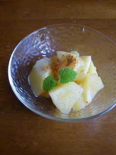 りんご　冷蔵庫とレンジのみ レンチンりんご♪ by クックうさのおもち 【クックパッド】 簡単