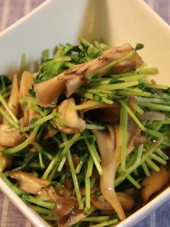 豆苗と舞茸のオイスター炒め-レシピのメイン写真