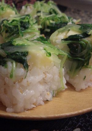 水菜でシャキシャキ！チーズの棒寿司風-レシピのメイン写真