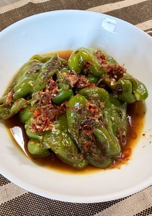 丸ごと豪快！くたくたピーマンのにんにく旨辛煮浸し-レシピのメイン写真