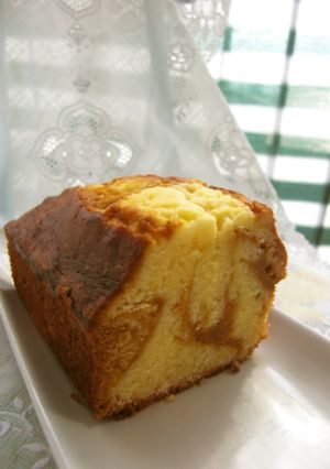 後引く美味しさ☆キャラメルマーブルケーキ-レシピのメイン写真