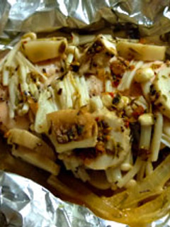 鮭とトローリ玉ねぎのバター焼き-レシピのメイン写真