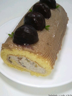 渋皮煮でモンブラン風ロールケーキ-レシピのメイン写真