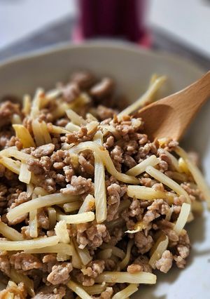 ひき肉とタケノコの炒め物-レシピのメイン写真
