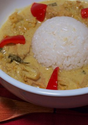 カリフラワーとチキンのイエローカレー！-レシピのメイン写真