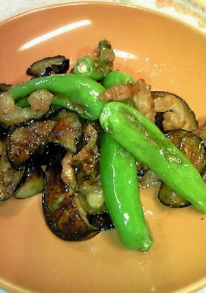 チャチャッと♬鶏皮とししとうの麺つゆ炒め-レシピのメイン写真