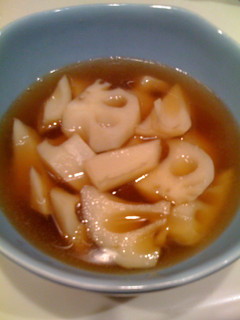れんこんの煮物。麺つゆで簡単調理!-レシピのメイン写真