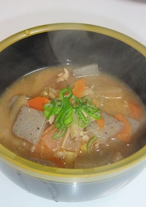 我が家の豚汁~にんにく・生姜入り~-レシピのメイン写真