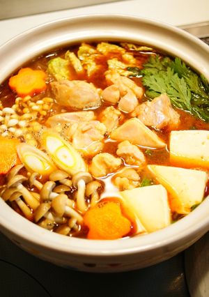✿鶏もも肉と野菜の味噌煮込み鍋✿-レシピのメイン写真