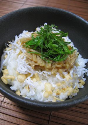 栄養満点♪天かすとしらすのなめたけ丼-レシピのメイン写真