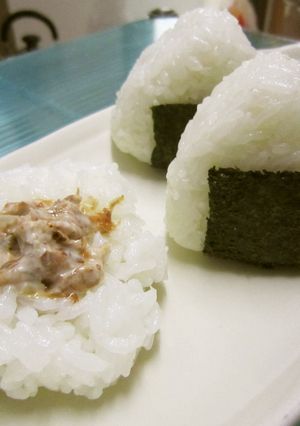 ㋻我が家の定番☆おかかマヨおにぎり-レシピのメイン写真