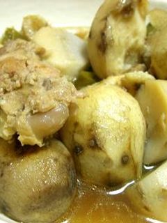 手羽元と里芋の煮物-レシピのメイン写真
