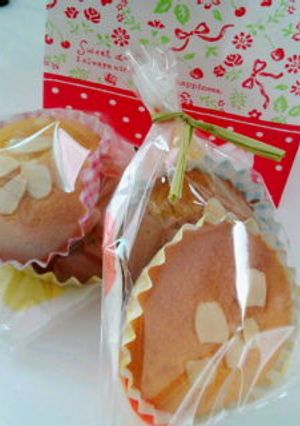 ホットケーキミックスで超簡単マドレーヌ☆-レシピのメイン写真