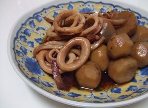 いかは最後に入れてね❤我が家の里芋の煮物-レシピのメイン写真