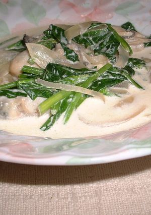 簡単!! かきとほうれん草のクリーム煮-レシピのメイン写真