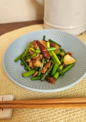 にんにくの芽と鶏挽き肉の炒め物-レシピのメイン写真