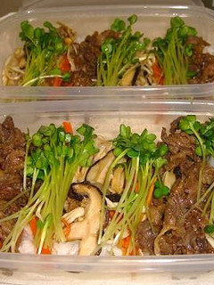 やみつきになる、すき焼き風ビビンバ弁当-レシピのメイン写真