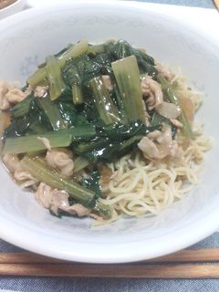 カンタン!!豚と小松菜のあんかけ焼きそば-レシピのメイン写真