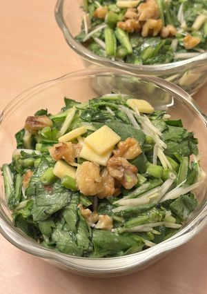 春菊とセロリの味噌ヨーグルトサラダ-レシピのメイン写真