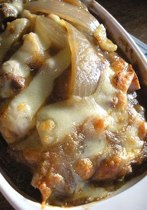 残ったカレーで「パンdeグラタン」!!-レシピのメイン写真