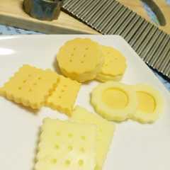 รูปของ キャラ弁✿チーズdeクッキー