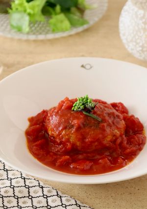 卵なし♪ポークハンバーグ トマト煮込み-レシピのメイン写真