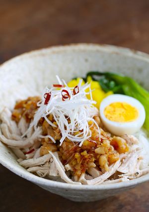 白ネギだれのジーローハン-レシピのメイン写真