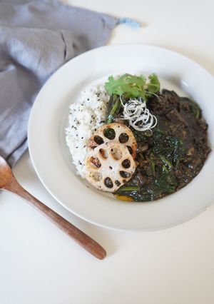 黒ごまとれんこんのキーマカレー-レシピのメイン写真