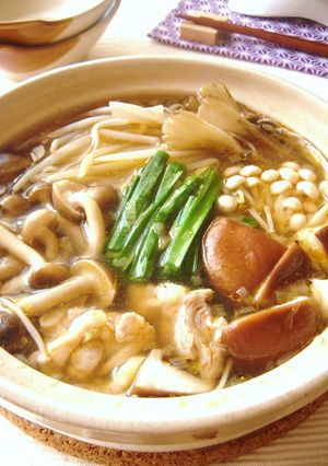 スープが美味しい！きのこ鍋♪-レシピのメイン写真