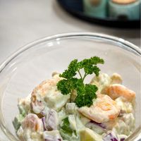 エビとアボカドの黄金コンビ！サラダや丼など手軽で美味しいレシピ