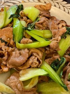 豚肉と葉物のオイスター炒め🐷-レシピのメイン写真