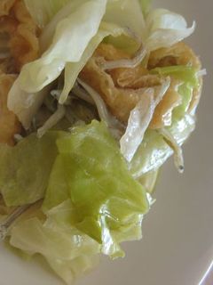 常備菜に!キャベツと油揚げのお浸し-レシピのメイン写真
