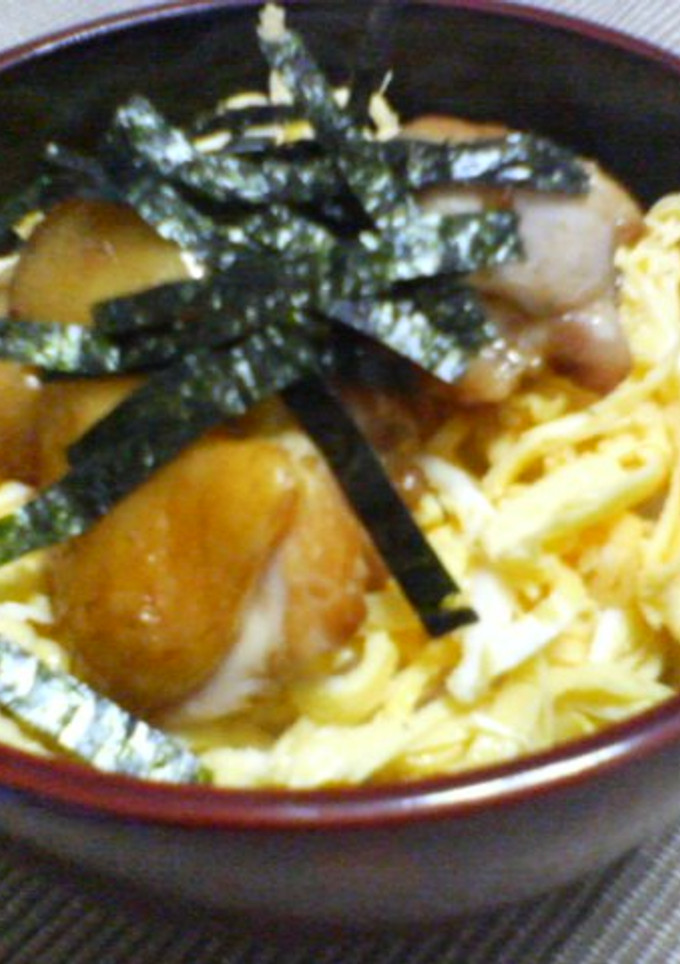 鶏肉の照り焼きをのせて★きじ焼き丼-レシピのメイン写真