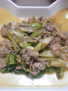 セロリとチンゲンサイのオイマヨ肉炒め-レシピのメイン写真