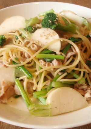 バーニャカウダな豚バラかぶパスタ-レシピのメイン写真