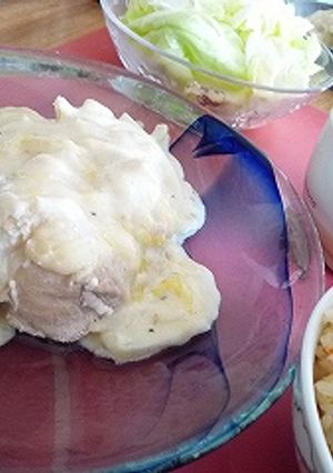 ゆで鶏の簡単クリームソースがけ-レシピのメイン写真
