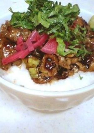 焼肉のたれで簡単豚味噌そぼろ丼☆-レシピのメイン写真