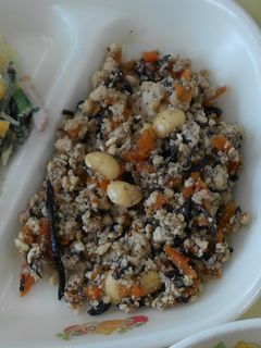 【学校給食】ひじきそぼろ丼の具-レシピのメイン写真