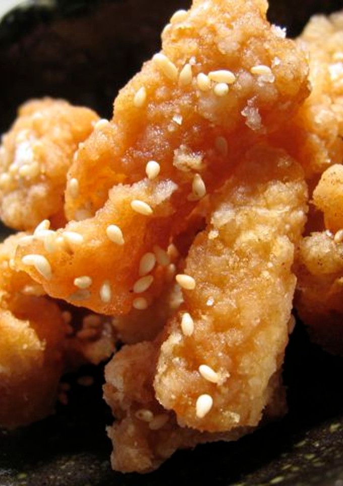 ！安っ！鶏皮！名古屋手羽先風唐揚げ♪-レシピのメイン写真