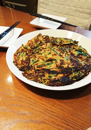 信州の居酒屋さんで教わった★ニラせんべい-レシピのメイン写真