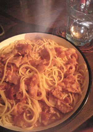 たっぷりベーコンとチーズのトマトパスタ-レシピのメイン写真